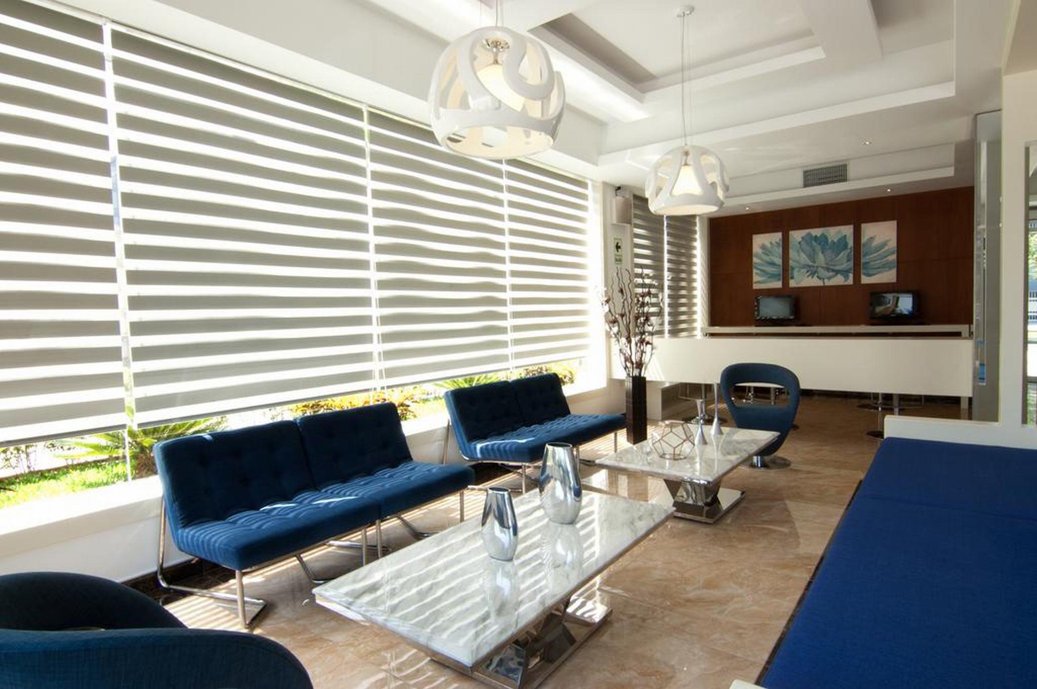 לימה Lyz Business Hotel מראה חיצוני תמונה