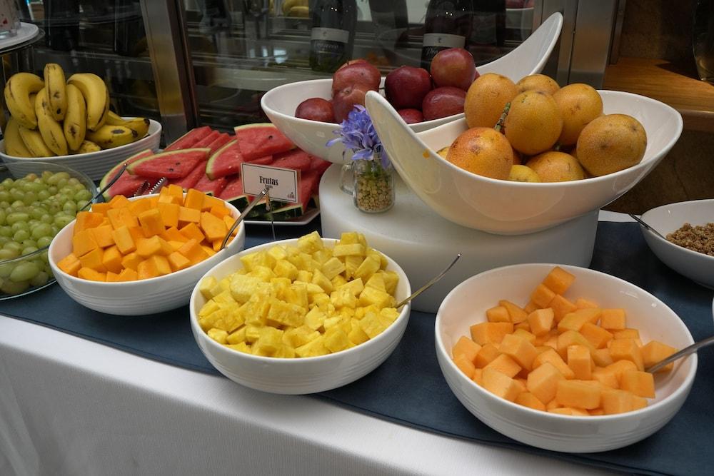 לימה Lyz Business Hotel מראה חיצוני תמונה