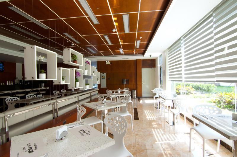 לימה Lyz Business Hotel מראה חיצוני תמונה